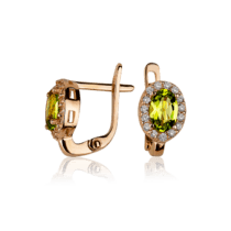 обзорное фото Золотые серьги с хризолитом и фианитами 030493  Золотые серьги с хризолитом