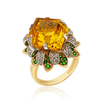 обзорное фото Массивное кольцо в лимонном золоте в форме Цветка с цитрином и фианитами 036438  Золотые кольца
