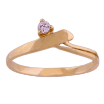 обзорное фото Золотое кольцо с фианитом 18462  Золотые кольца для помолвки с цирконием