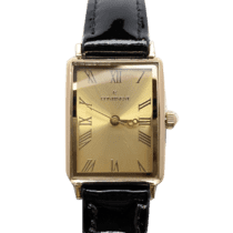 оглядове фото Класичний жіночий годинник з золотим корпусом 036155