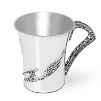 обзорное фото Серебряная чайная кружка Зигзаг 024172  Серебряные чашки