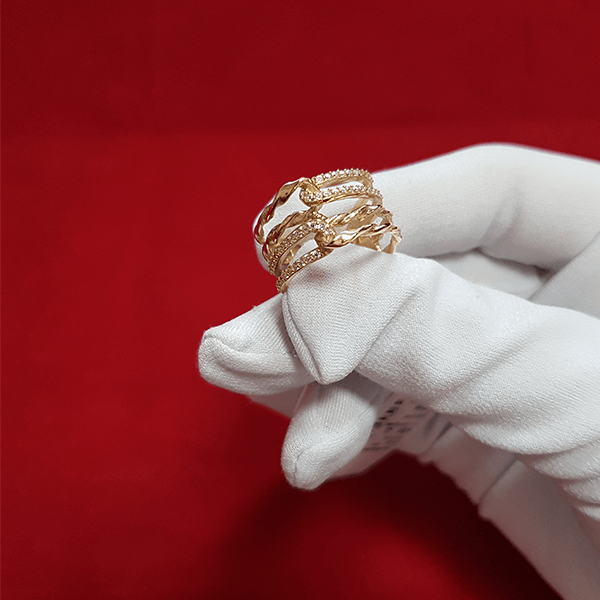 Женское кольцо из красного золота с фианитами 031486 031486 фото