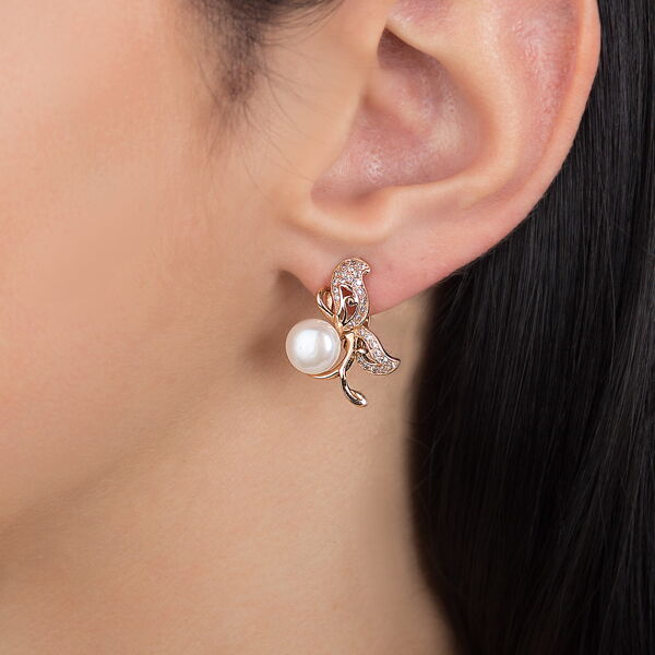 Золотые серьги с жемчугом  Золотые серьги с жемчугом