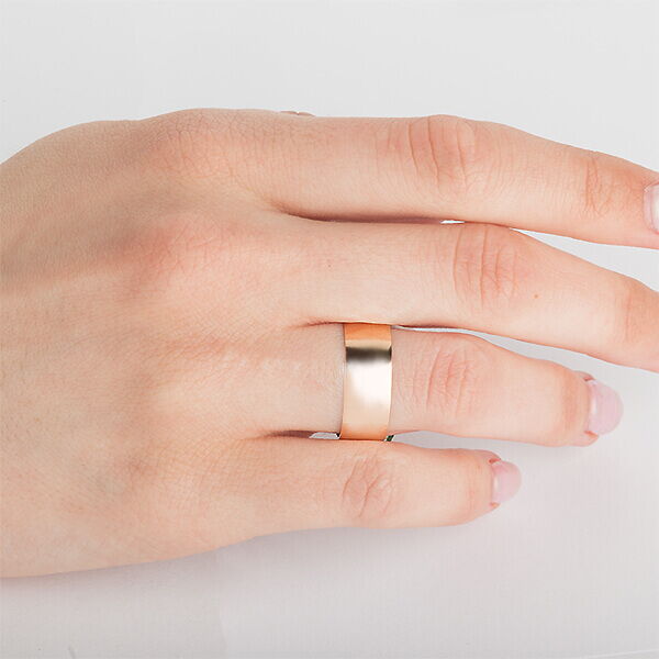 Золотое обручальное кольцо  Золотое обручальное кольцо