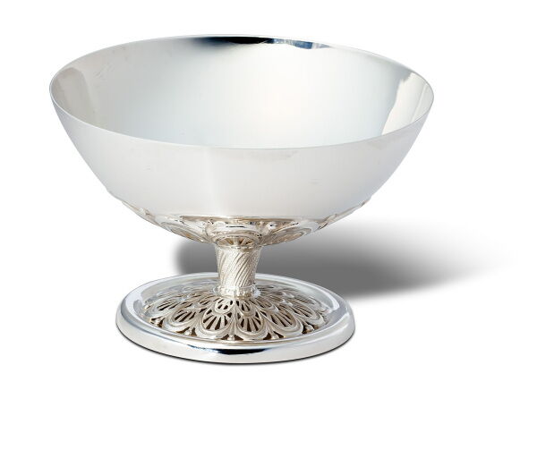 Серебряная креманка 0702403000 детальное изображение ювелирного изделия Серебряные икорницы, блюдца, тарелки и миски Серебряная креманка 0702403000 детальное изображение ювелирного изделия Серебряные икорницы, блюдца, тарелки и миски
