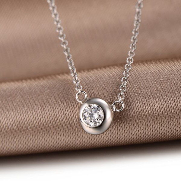 Кольє з діамантом в білому кольорі з платини 039216 детальне зображення ювелірного виробу Кольє з діамантом в білому кольорі з платини 039216 детальне зображення ювелірного виробу