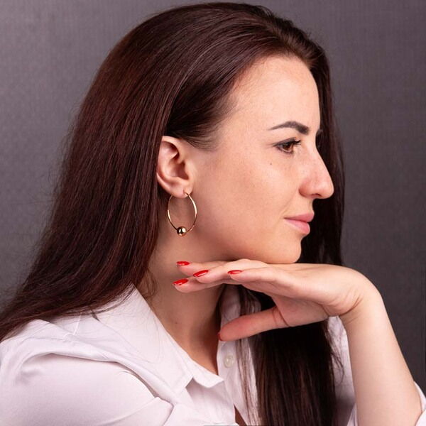 Золоті сережки кільця з кулькою 028276 детальне зображення ювелірного виробу Золоті сережки кільця з кулькою 028276 детальне зображення ювелірного виробу