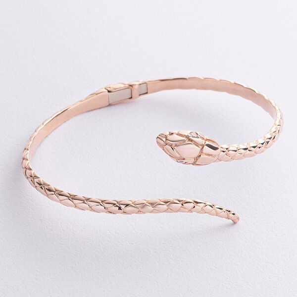 Жесткий золотой браслет Змея с фианитами 040643 детальное изображение ювелирного изделия Жесткие браслеты из золота Жесткий золотой браслет Змея с фианитами 040643 детальное изображение ювелирного изделия Жесткие браслеты из золота