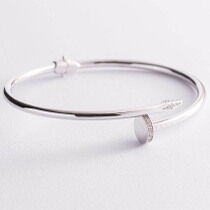 обзорное фото Браслет Гвоздь в белом золоте с фианитами 038408 Жесткие браслеты из золота обзорное фото Браслет Гвоздь в белом золоте с фианитами 038408  Жесткие браслеты из золота