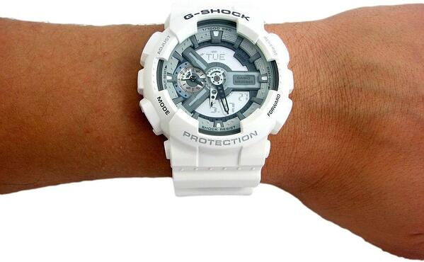 Часы CASIO G-SHOCK GA-110C-7AER 11 Часы CASIO G-SHOCK GA-110C-7AER 11