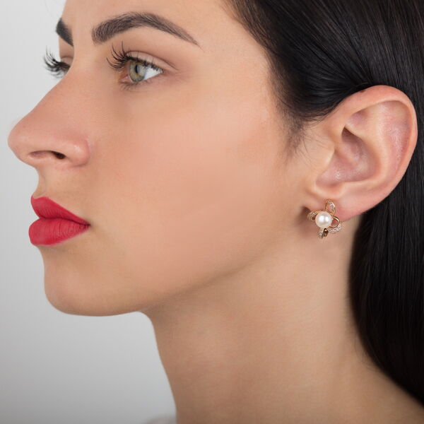 Золотые серьги для девушки Золотые серьги для девушки