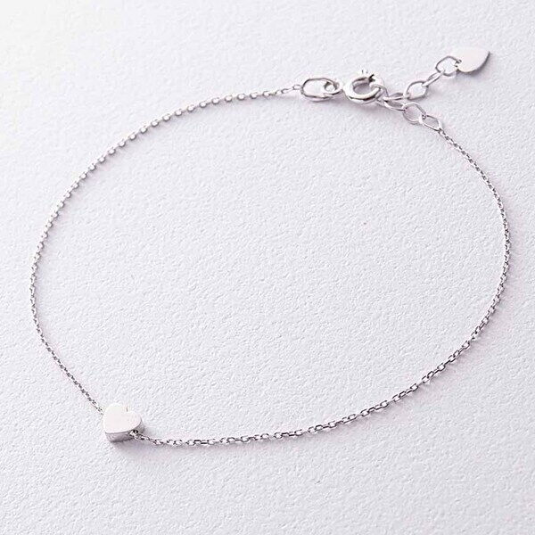 Браслет из белого золота и сердцем 038739 детальное изображение ювелирного изделия Золотые браслеты без камней Браслет из белого золота и сердцем 038739 детальное изображение ювелирного изделия Золотые браслеты без камней