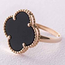 обзорное фото Кольцо Клевер в желтом золоте с ониксом 039141 Кольца с ониксом обзорное фото Кольцо Клевер в желтом золоте с ониксом 039141  Кольца с ониксом