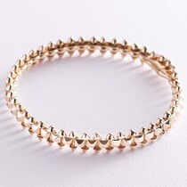 обзорное фото Жесткий браслет Тереза в желтом золоте 039281 Жесткие браслеты из золота обзорное фото Жесткий браслет Тереза в желтом золоте 039281  Жесткие браслеты из золота