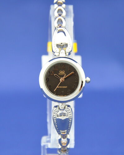 Часы Q&Q F325J803Y детальное изображение ювелирного изделия Часы классические женские Часы Q&Q F325J803Y детальное изображение ювелирного изделия Часы классические женские