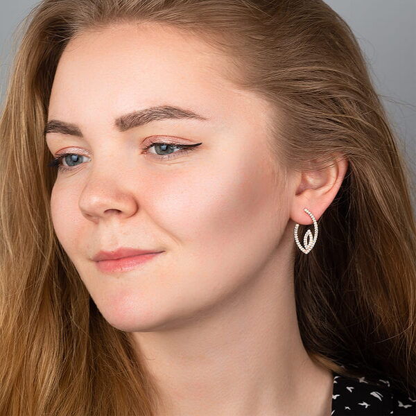 золотые серьги в форме листика золотые серьги в форме листика