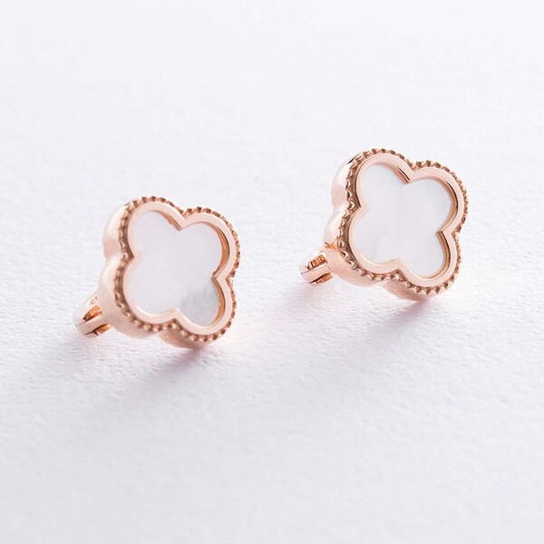 Нежные золотые серьги с перламутром Клевер 038404 детальное изображение ювелирного изделия Золотые серьги с перламутром Нежные золотые серьги с перламутром Клевер 038404 детальное изображение ювелирного изделия Золотые серьги с перламутром