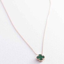 обзорное фото Колье из красного золота Клевер с малахитом 038583  Золотые колье с камнями