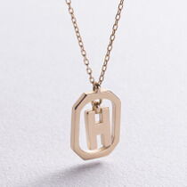 обзорное фото Колье с глянцевой буквой Н в желтом золоте 585 пробы 039927 Золотое колье без камней обзорное фото Колье с глянцевой буквой Н в желтом золоте 585 пробы 039927  Золотое колье без камней