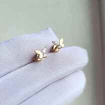 обзорное фото Золотые серьги гвоздики Бабочки для девочек 037080  Серьги с камнями