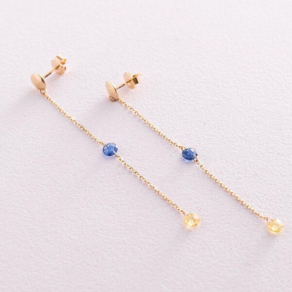 Золотые серьги-пуссеты "Украинка" с фианитами, жёлтое золото 037468 детальное изображение ювелирного изделия Золотые серьги с фианитом