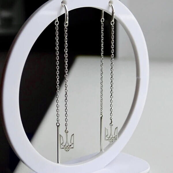 Серебряные серьги протяжки (продевки) Герб Украины - Тризуб на цепочке 037264 детальное изображение ювелирного изделия Серебряные серьги без вставок Серебряные серьги протяжки (продевки) Герб Украины - Тризуб на цепочке 037264 детальное изображение ювелирного изделия Серебряные серьги без вставок