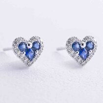 обзорное фото Золотые сердечки с сапфиром и бриллиантами 038724 Золотые серьги с сапфиром обзорное фото Золотые сердечки с сапфиром и бриллиантами 038724  Золотые серьги с сапфиром