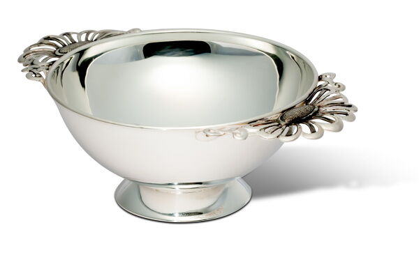 Серебряная миска 0707403100 детальное изображение ювелирного изделия Серебряные икорницы, блюдца, тарелки и миски Серебряная миска 0707403100 детальное изображение ювелирного изделия Серебряные икорницы, блюдца, тарелки и миски