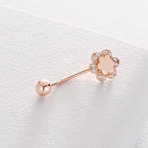 обзорное фото Золотой пирсинг в пупок цветочек 038017 Золотая серьга в пупок обзорное фото Золотой пирсинг в пупок цветочек 038017  Золотая серьга в пупок