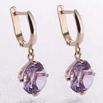 обзорное фото Серьги в желтом золоте с аметистом Увлеченность 039328 Золотые серьги с аметистом обзорное фото Серьги в желтом золоте с аметистом Увлеченность 039328  Золотые серьги с аметистом