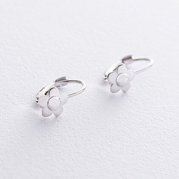 Нежные детские серьги без камней Цветок из белого золота 036904 детальное изображение ювелирного изделия Золотые серьги Нежные детские серьги без камней Цветок из белого золота 036904 детальное изображение ювелирного изделия Золотые серьги