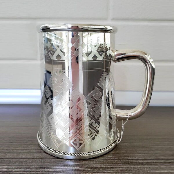 Cеребрянный большая кружка с узором Вышиванка (объём 500 мл) 038206 детальное изображение ювелирного изделия Серебряные чашки Cеребрянный большая кружка с узором Вышиванка (объём 500 мл) 038206 детальное изображение ювелирного изделия Серебряные чашки