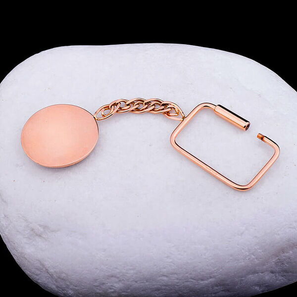 брелок для ключей от мазда золото с эмалью брелок для ключей от мазда золото с эмалью