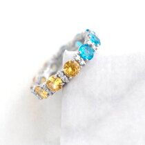 обзорное фото Серебряное кольцо дорожка с желтыми, голубыми и белыми фианитами 037694  Украинская символика из золота и серебра