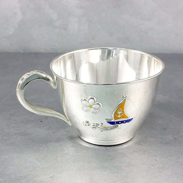 Детская чашка из серебра 925 Кораблик Детская чашка из серебра 925 Кораблик