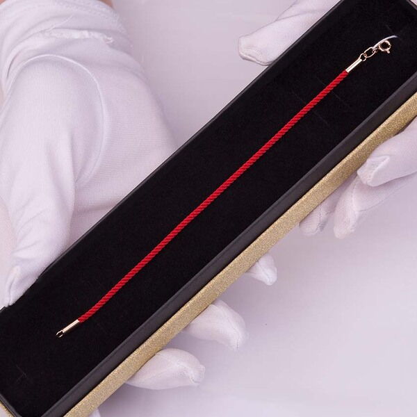 Кабала червона нитка з золотою застібкою 035350 детальне зображення ювелірного виробу Кабала червона нитка з золотою застібкою 035350 детальне зображення ювелірного виробу