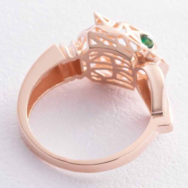 Каблучка в червоному золоті Пантера з зеленими фіанітами 039126 детальне зображення ювелірного виробу Каблучка в червоному золоті Пантера з зеленими фіанітами 039126 детальне зображення ювелірного виробу