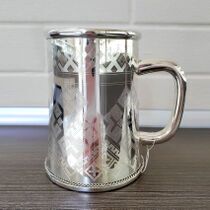 обзорное фото Cеребрянный бокал с узором Вышиванка (объём 500 мл) 038206  Серебряные чашки