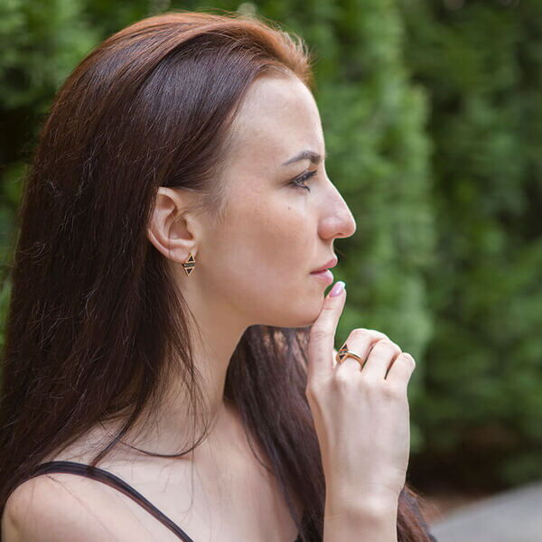 серьги стильные из золота серьги стильные из золота