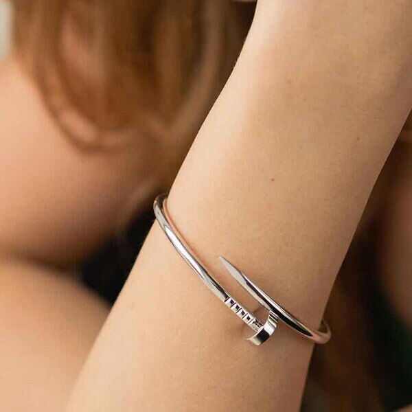 533071100 1 533071100 1