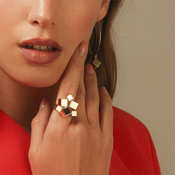 серьги кубики золотые