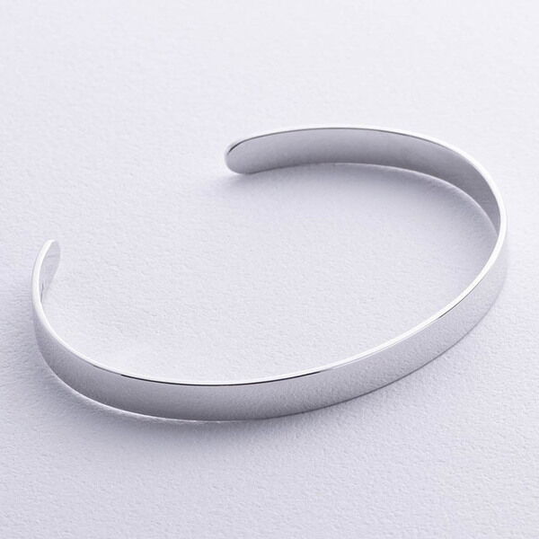 Жесткий браслет в белом золоте 038473 детальное изображение ювелирного изделия Жесткие браслеты из золота Жесткий браслет в белом золоте 038473 детальное изображение ювелирного изделия Жесткие браслеты из золота