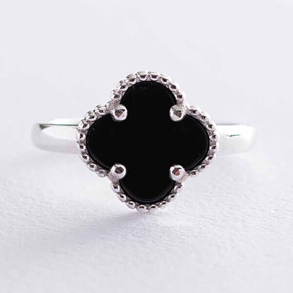 Кольцо Клевер в белом золоте с ониксом 038642 детальное изображение ювелирного изделия Кольца с ониксом Кольцо Клевер в белом золоте с ониксом 038642 детальное изображение ювелирного изделия Кольца с ониксом