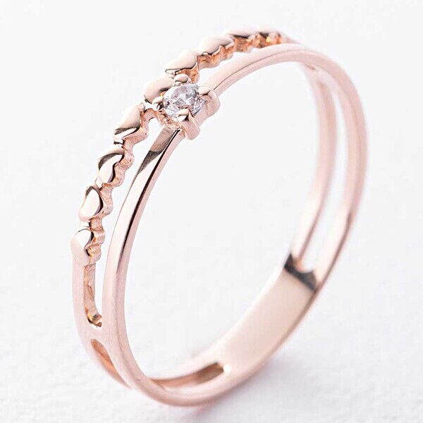 Золотое кольцо с сердцами и фианитом 038680 детальное изображение ювелирного изделия Золотые кольца с фианитом Золотое кольцо с сердцами и фианитом 038680 детальное изображение ювелирного изделия Золотые кольца с фианитом