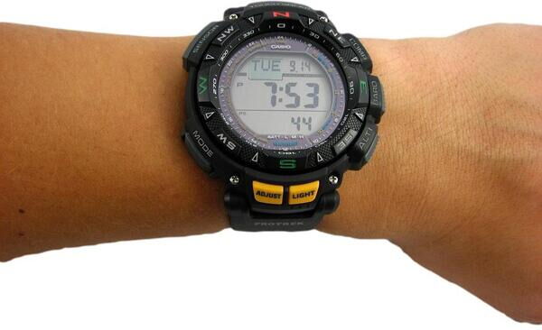 Часы CASIO PRO TREK PRG-240-1ER-6 Часы CASIO PRO TREK PRG-240-1ER-6