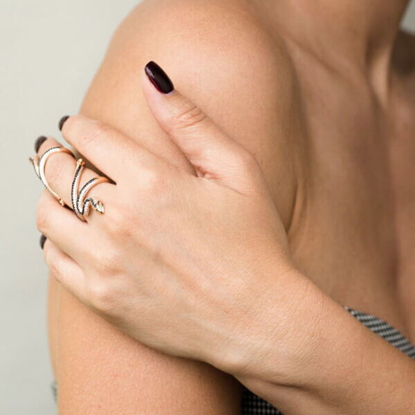 фаланговое кольцо змея фаланговое кольцо змея