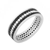 обзорное фото Серебряное кольцо-дорожка с чёрными и белыми фианитами 028319  Серебряные изделия