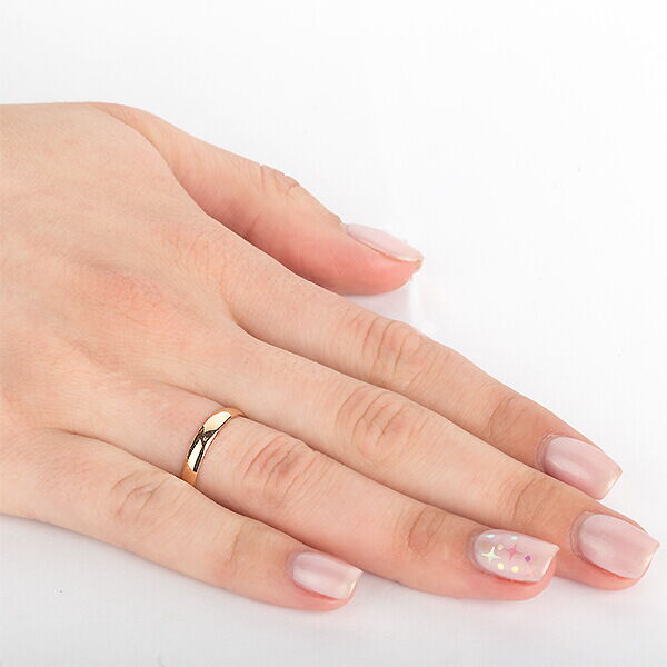 Золотое обручальное  кольцо  Золотое обручальное  кольцо