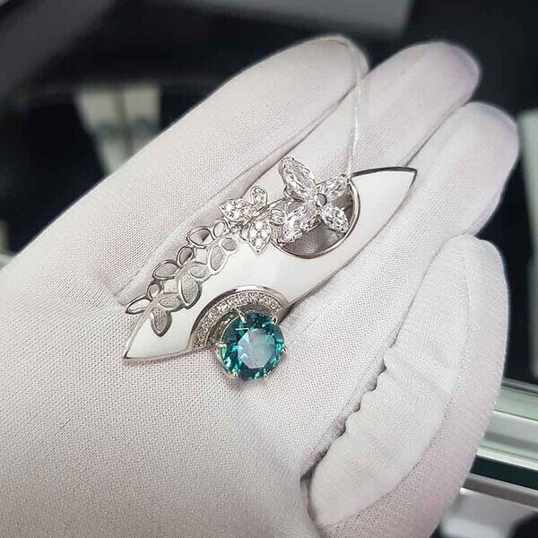 Брошка срібна з емаллю і фіанітами Метелики 034786 детальне зображення ювелірного виробу Брошка срібна з емаллю і фіанітами Метелики 034786 детальне зображення ювелірного виробу