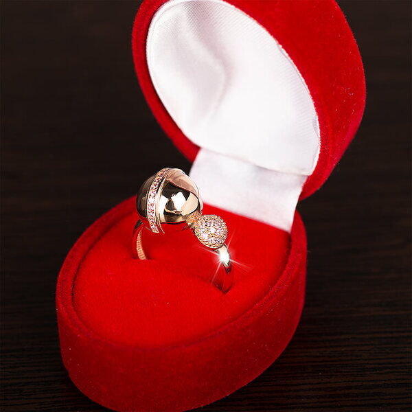 стильное кольцо из золота две Сферы стильное кольцо из золота две Сферы